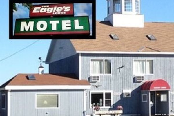 Eagles Lodge Motel (Ellsworth)
